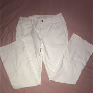 Old Navy white flare leg jeans size 14